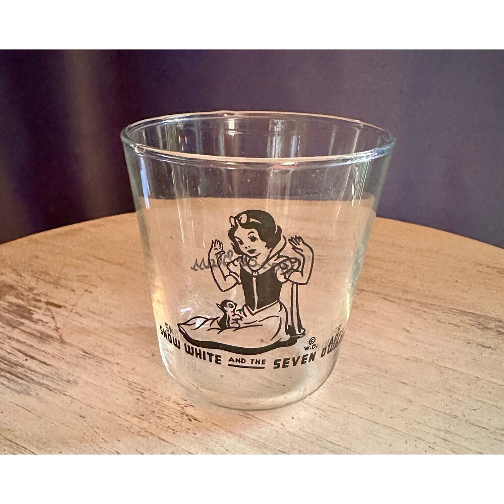 Bosco Vintage 1938 Snow White Drinking Glass